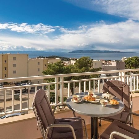 1 Bedroom Stunning Apartment In Makarska Buitenkant foto
