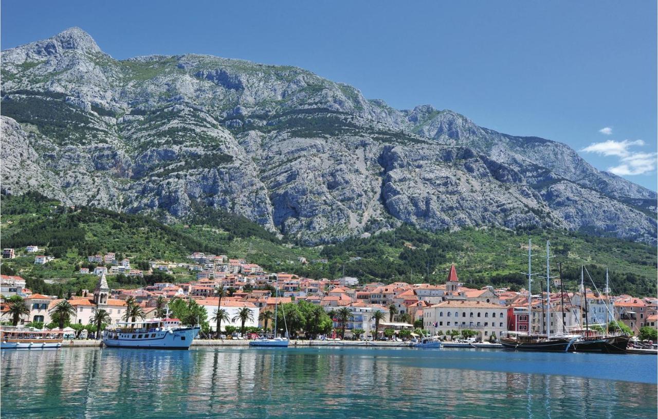 1 Bedroom Stunning Apartment In Makarska Buitenkant foto